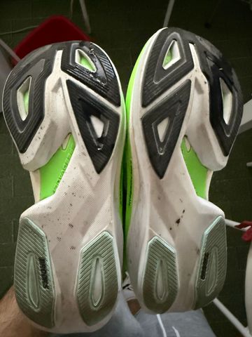 Brooks Hyperion Max 3 2025 bike d'occasion — image 10 sur 10