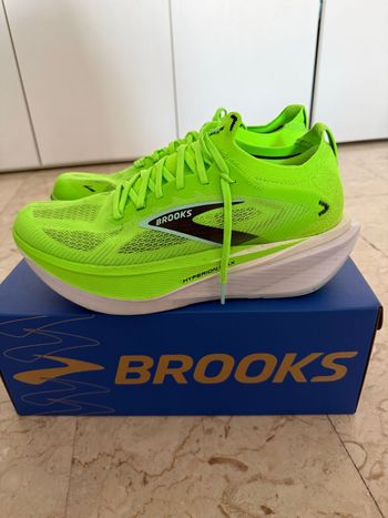 Used Brooks Hyperion Max 3 2025 bike — image 4 of 10