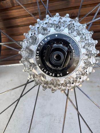 Used Ffwd F6R Carbon Wheel Set Velgrem DT Swiss 240s Naaf bike — image 3 of 7