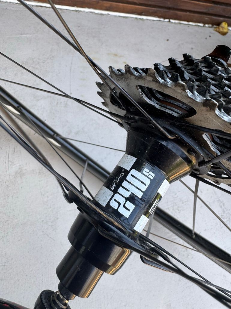 Used Ffwd F6R Carbon Wheel Set Velgrem DT Swiss 240s Naaf bike — image 2 of 7