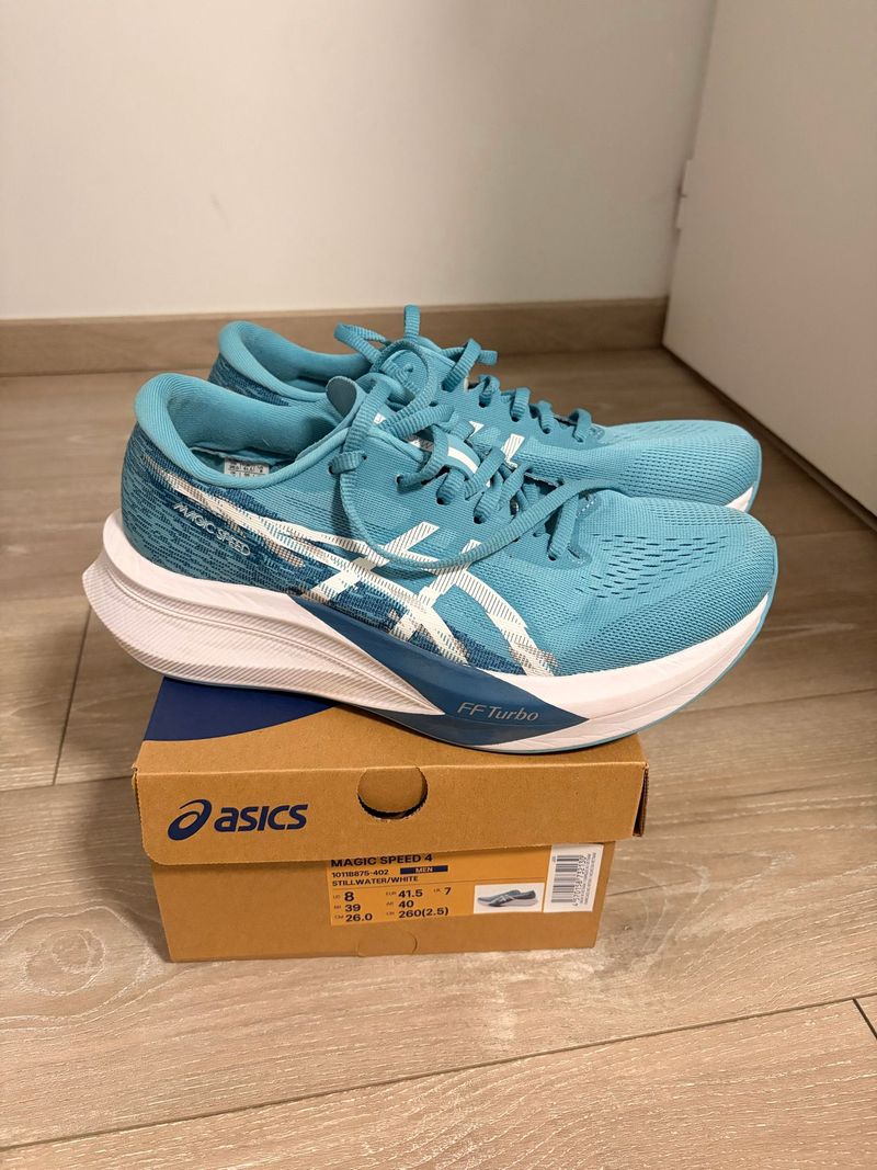 Tweedehands Asics magic speed 4 2026 Running Shoes