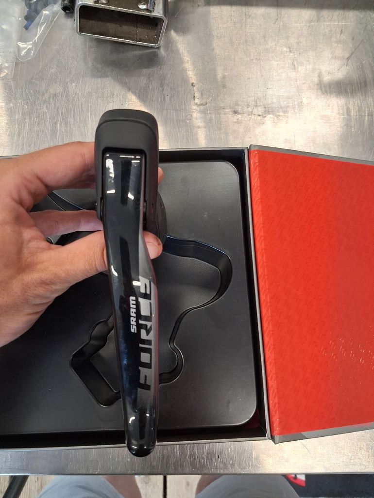 Used Sram Force AXS Left Lever 2020 bike — image 1 of 7
