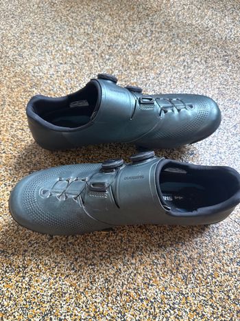 Used Shimano RC7 Road Cycling Shoes 2026 bike