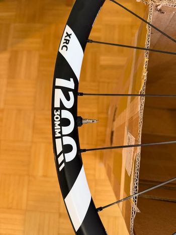 Used Dt Swiss XRC 1200 SPLINE 30 Rear Wheel 29" 2026 bike — image 2 of 7