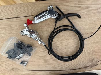 Used Sram Level Ultimate Stealth 4-Pistons 2024 bike