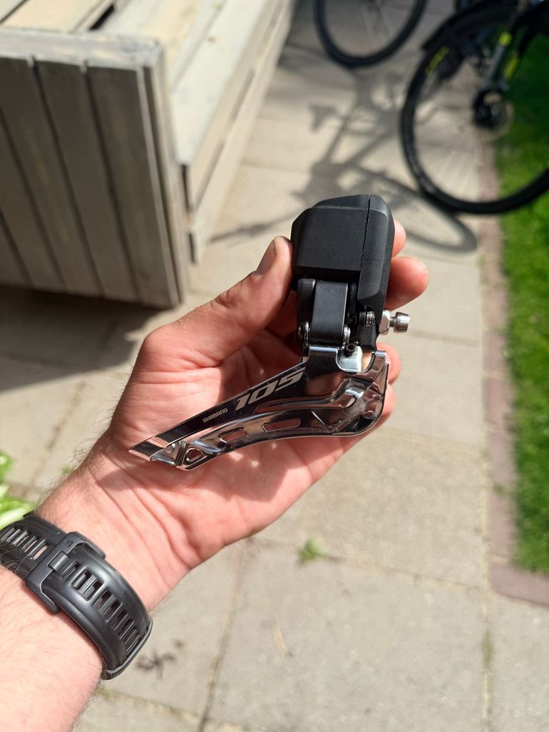 Used Shimano 105 R7150 Voor en Achter Derailleur 2025 bike — image 4 of 5