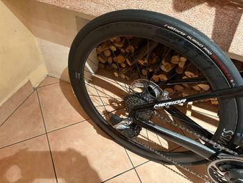 Used Dt Swiss Wheelset 2024 bike — image 2 of 3