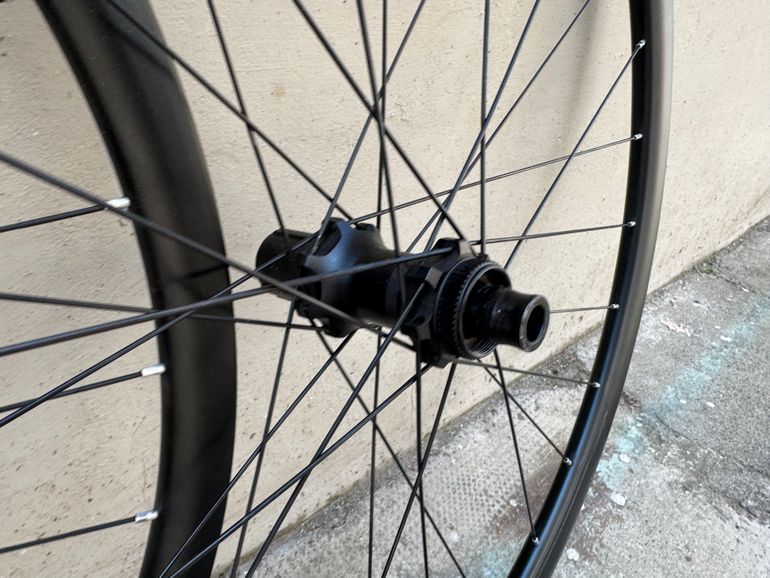 Used Syncros RR 2.0 2020 bike — image 2 of 21