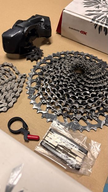 Used Sram gx eagle axs 2024 bike — image 4 of 7