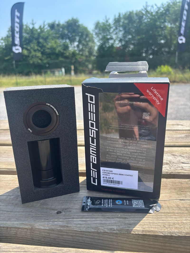 Used Ceramicspeed BB86 Coated Bottom Bracket 2026 Drivetrain & Pedals