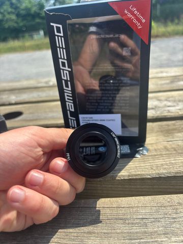 Gebrauchtes Ceramicspeed BB86 Coated Bottom Bracket 2026 bike — Bild 3 von 3