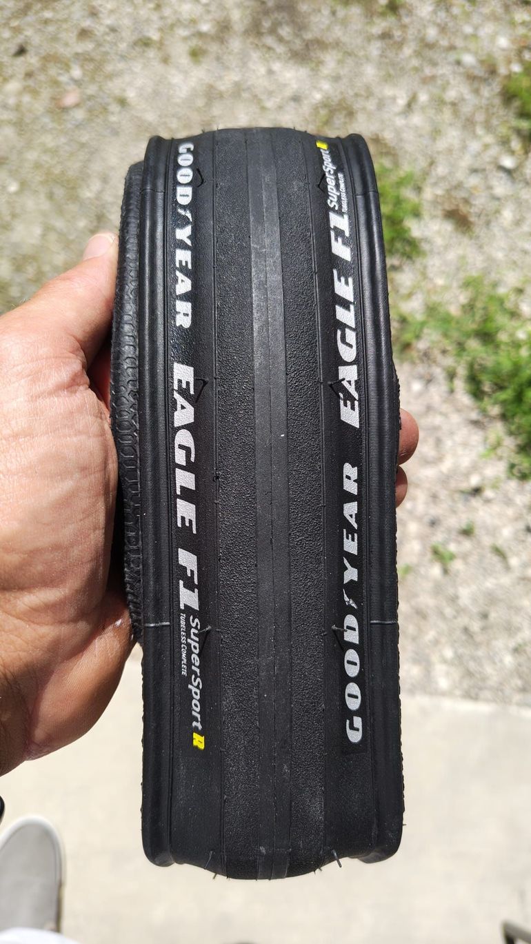 Used Goodyear Eagle F1 SuperSport R Tubeless Tire bike — image 3 of 3