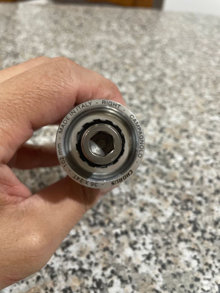 Used Campagnolo Movimento Centrale 2000 bike — image 2 of 5