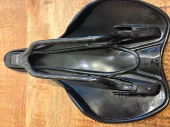 Used Selle Italia SLR Boost kit carbonio 2025 bike — image 4 of 5