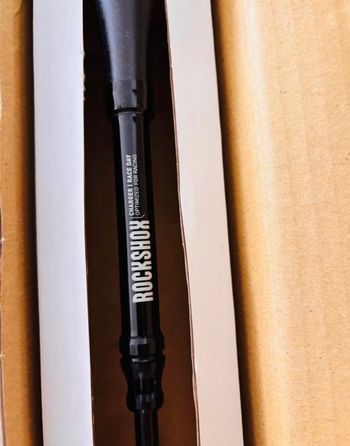 Used RockShox Charger Race Day 2 Damper Upgrade 2-Position Remote Lockout SID (A1+) | REBA (A7) | 32 mm bike — image 3 of 4