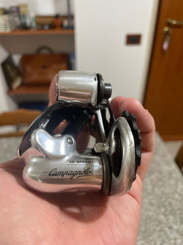 Used Campagnolo chorus 10v bike — image 8 of 8