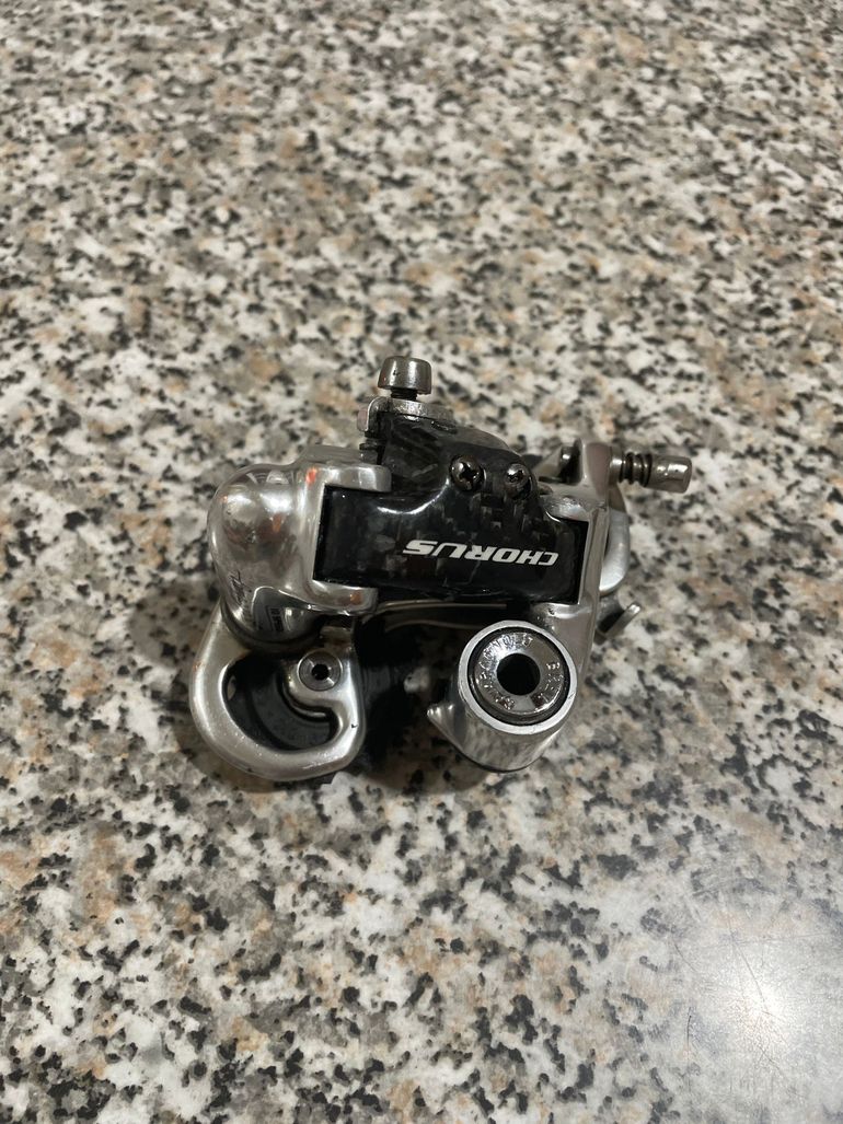 Used Campagnolo chorus 10v bike — image 2 of 8