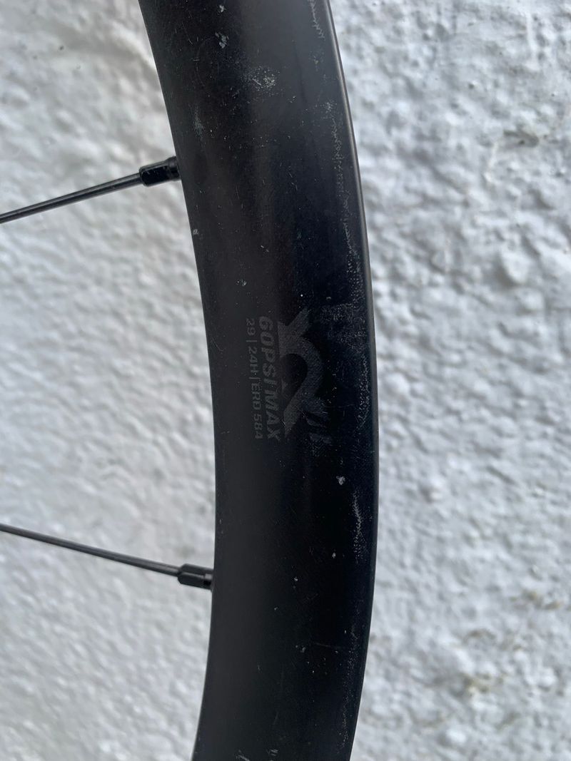 E*Thirteen XCX CARBON 29 2024 bike d'occasion — image 8 sur 10