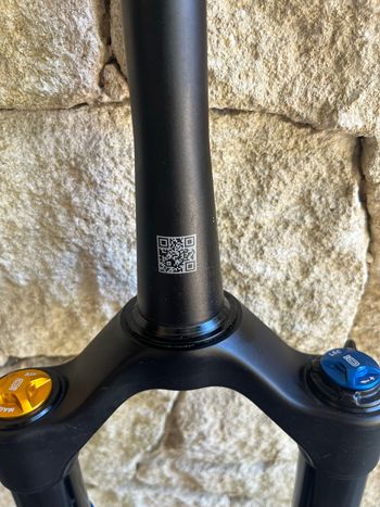 Used Öhlins RXF36 m.2 Air TTX18 29'/51/150 2023 bike — image 4 of 8
