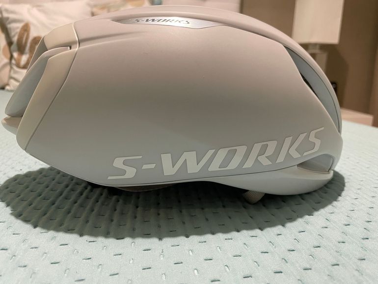 Used Specialized Evade 3 Helmet bike — image 5 of 10