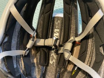 Used Specialized Evade 3 Helmet bike — image 9 of 10