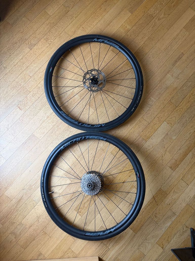 Used MICROTECH MR Lite Disc Tubeless Ready 2023 bike — image 1 of 10