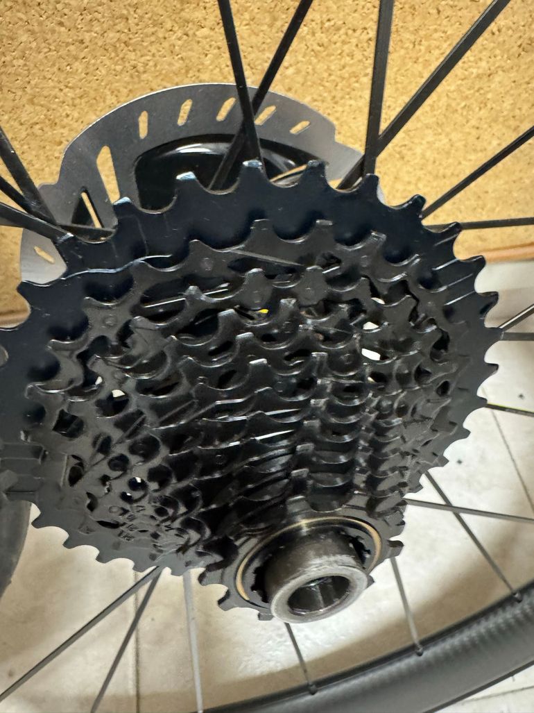 Used Mavic COMETE PRO CARBON UST bike — image 2 of 7