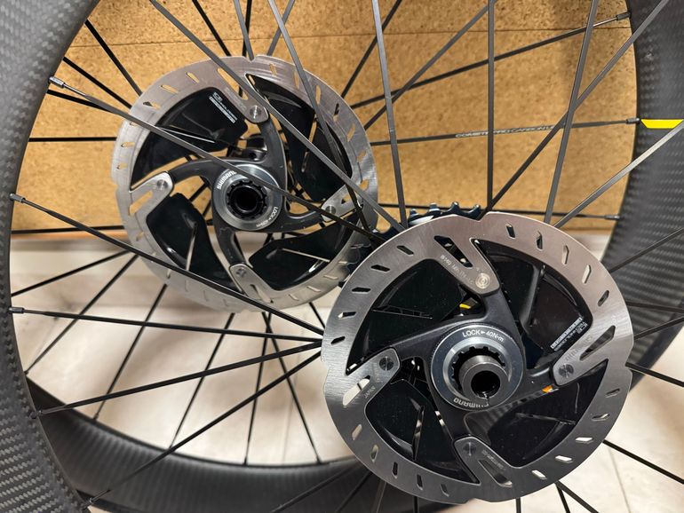 Used Mavic COMETE PRO CARBON UST bike — image 4 of 7