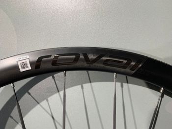 Used Roval Alpinist CLX III - Carbon Spokes 2026 bike — image 2 of 4