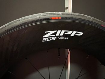 Used Zipp 858 NSW Wheelset 2025 bike — image 2 of 3