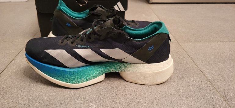 Used Adidas Adizero Pro 4 M 2025 bike — image 4 of 8