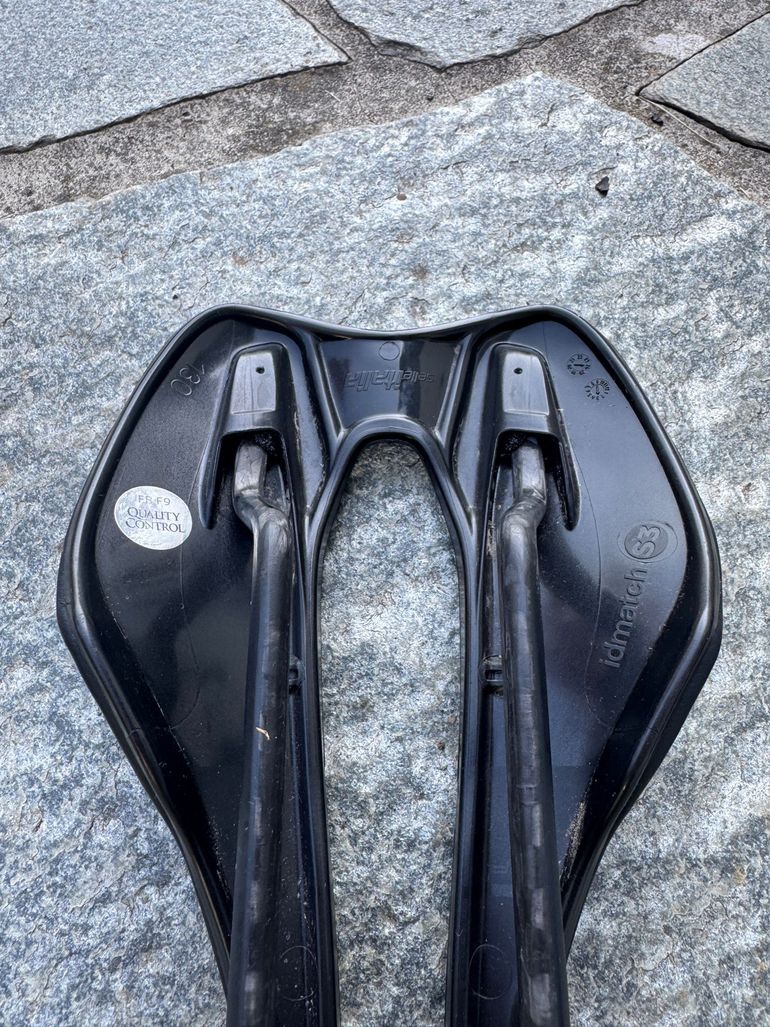 Used Selle Italia SLR Boost Kit Carbonio Superflow 2025 bike — image 5 of 8