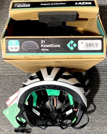 Used Lazer Z1 KinetiCore Helmet 2025 bike — image 4 of 4