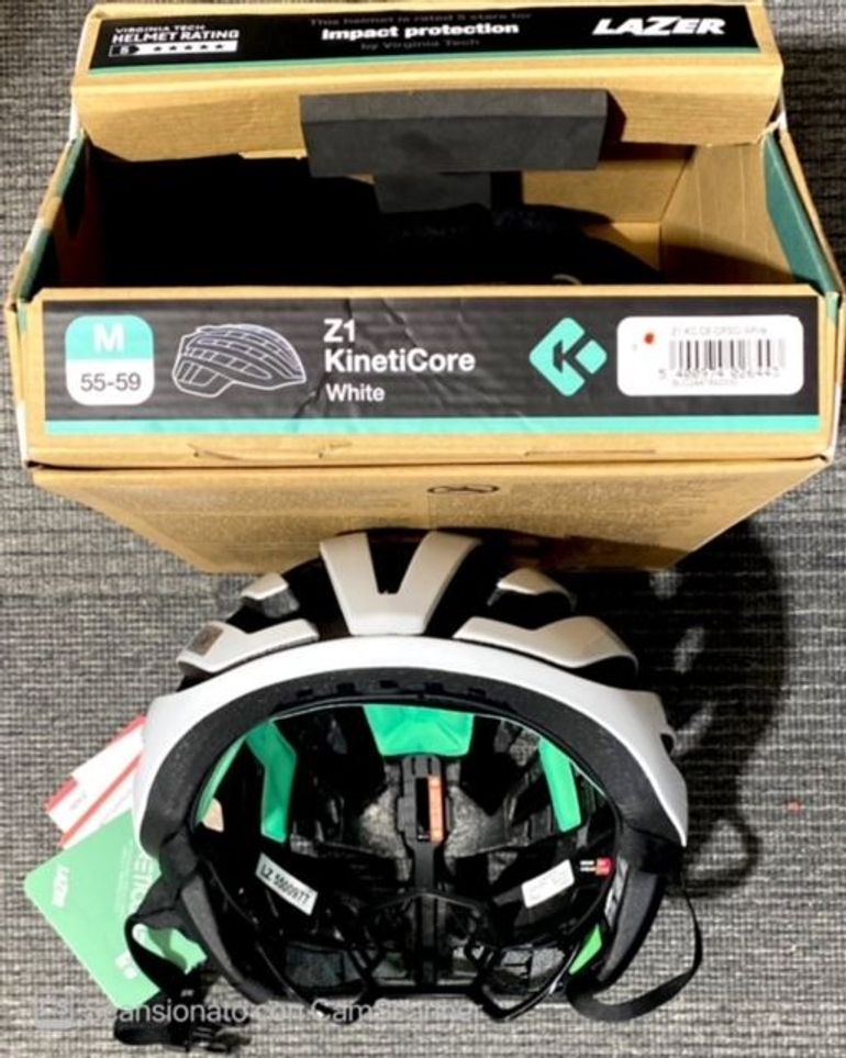 Used Lazer Z1 KinetiCore Helmet 2025 bike — image 4 of 4