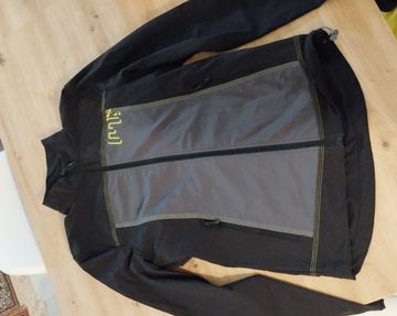 Brugt Meru Giubbetto Manica Lunga bike — billede 1 af 3