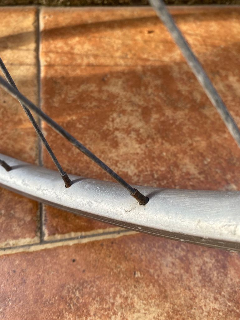 Used Ambrosio Extra 19 Vintage Road Wheels 1990 bike — image 8 of 15