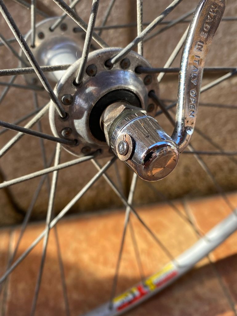 Used Ambrosio Extra 19 Vintage Road Wheels 1990 bike — image 5 of 15