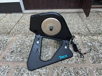 Used Tacx NEO 2T Smart Trainer 2024 bike