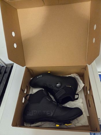 Used Fizik Artica gtx 2025 bike