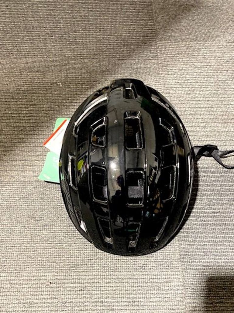 Used Lazer Tempo KinetiCore Helmet 2025 bike — image 3 of 4