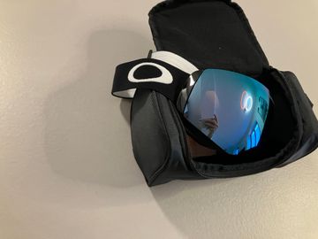 Tweedehands Oakley Flight Deck M Snow Goggles 2025 bike — afbeelding 3 van 5