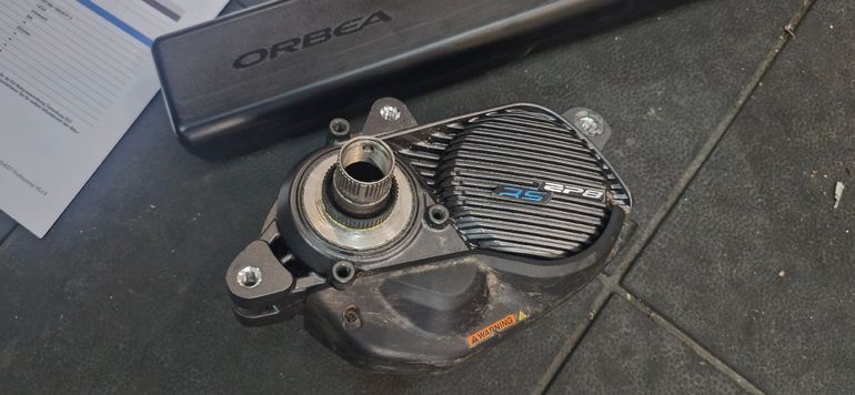 Used Orbea EP8 RS 2023 bike — image 1 of 3