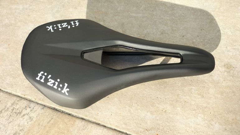 Used Fizik Antares R 5 Vento 2026 bike — image 6 of 6
