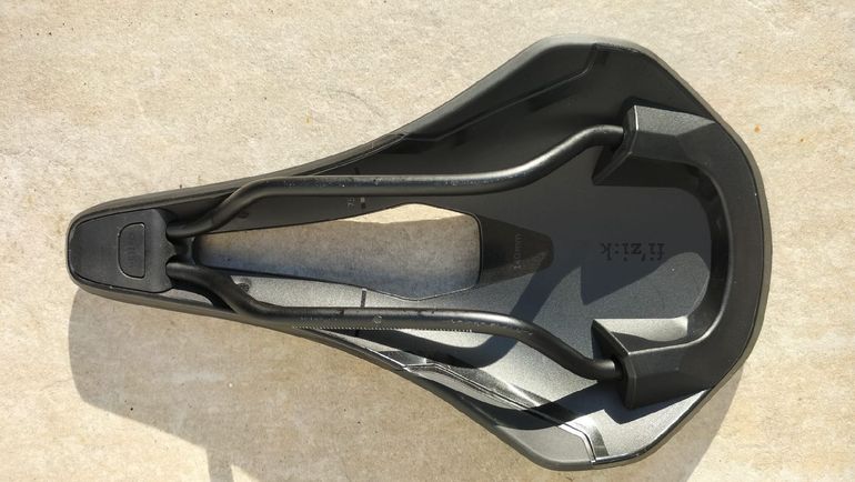 Used Fizik Antares R 5 Vento 2026 bike — image 2 of 6