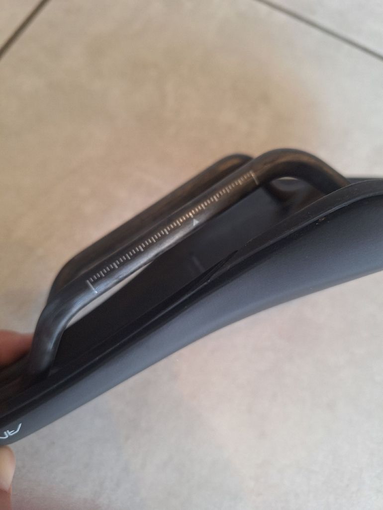 Used Fizik Vento Antares R1 Saddle 2025 bike — image 2 of 2