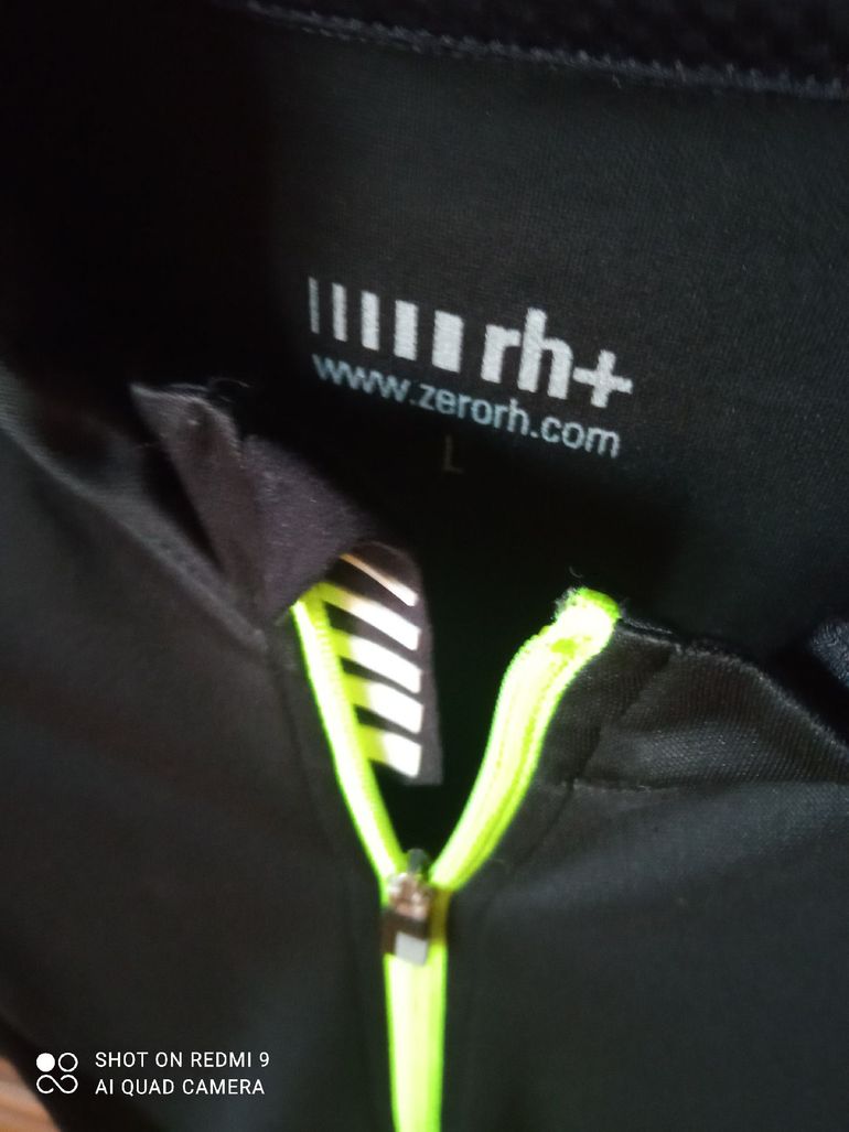Gebrauchtes Rh+ Maglia ciclismo 2025 bike — Bild 2 von 3