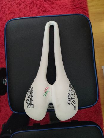 Used Selle Smp Dynamic Carbon Saddle 2025 bike — image 4 of 6