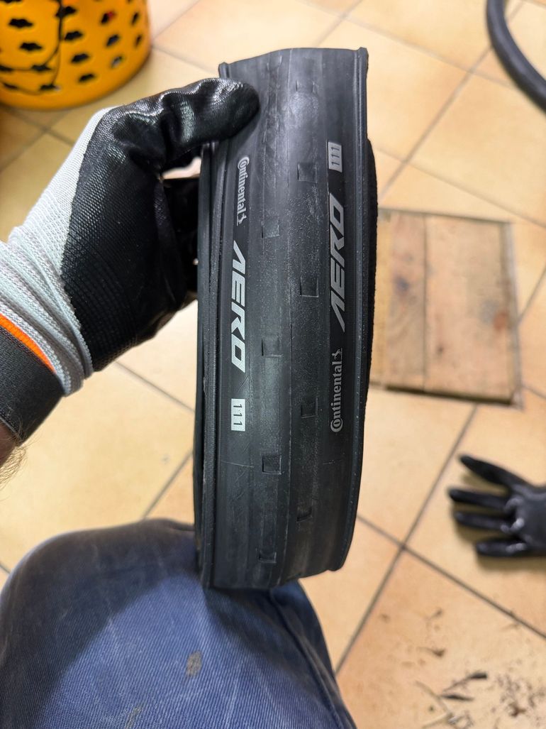 Used Continental Aero 111 2026 bike — image 1 of 4