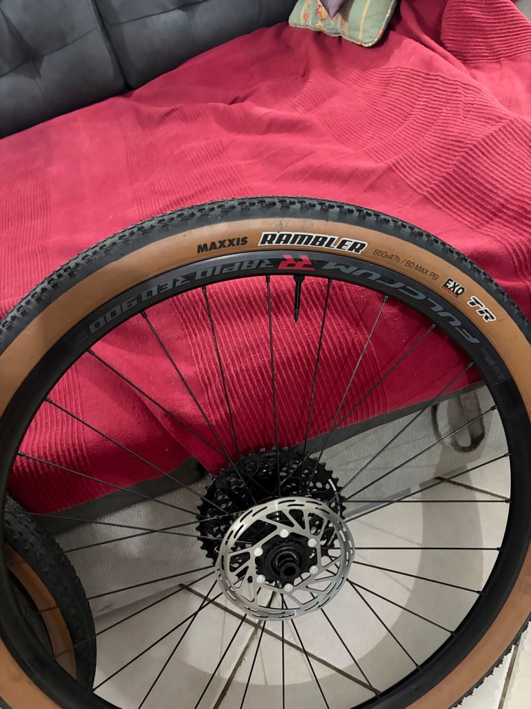 Used Fulcrum Rapid Red 900 Wheelset 2025 bike — image 6 of 6