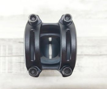 Použité Truvativ atmos 7k 2021 bike — obrázek 4 z 5